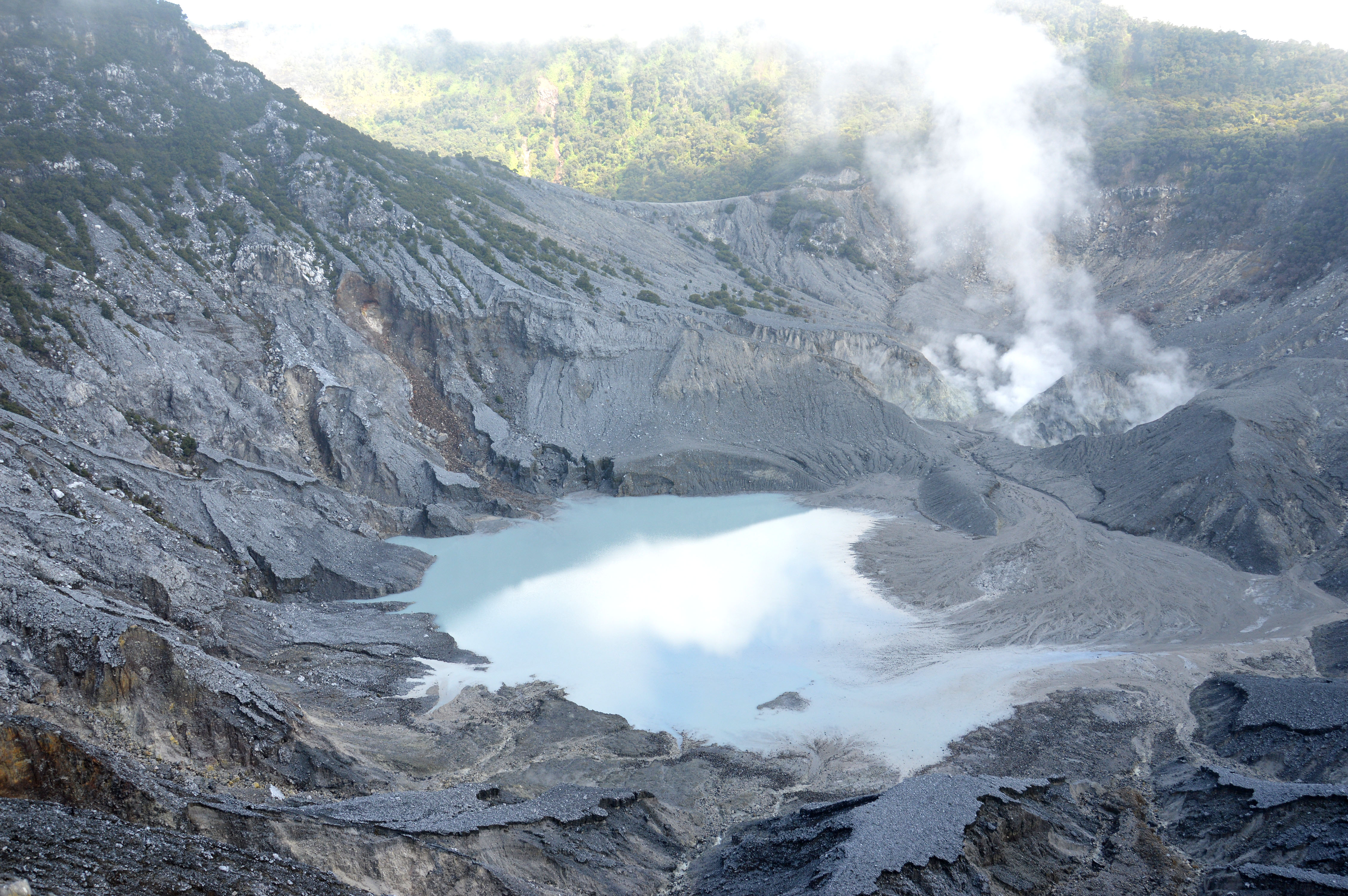 Java, Krater des Tangkuban Perahu Mountain