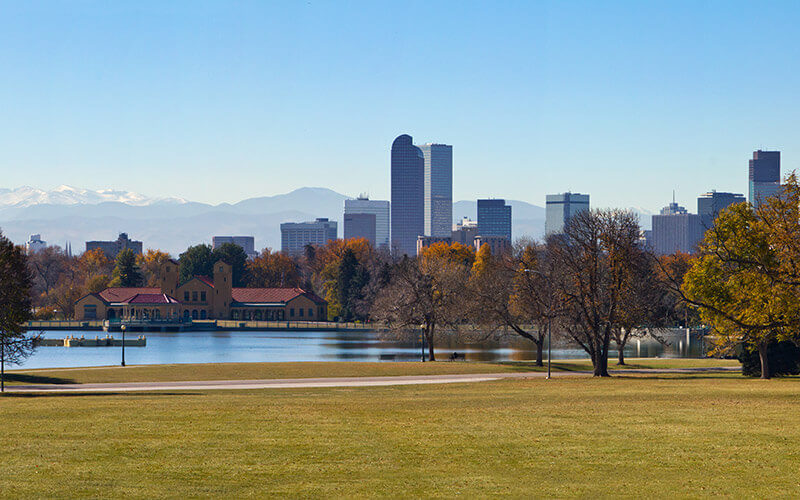 Denver Colorado - Stadtpark im Herbst © Depositphoto - Ryan Debera