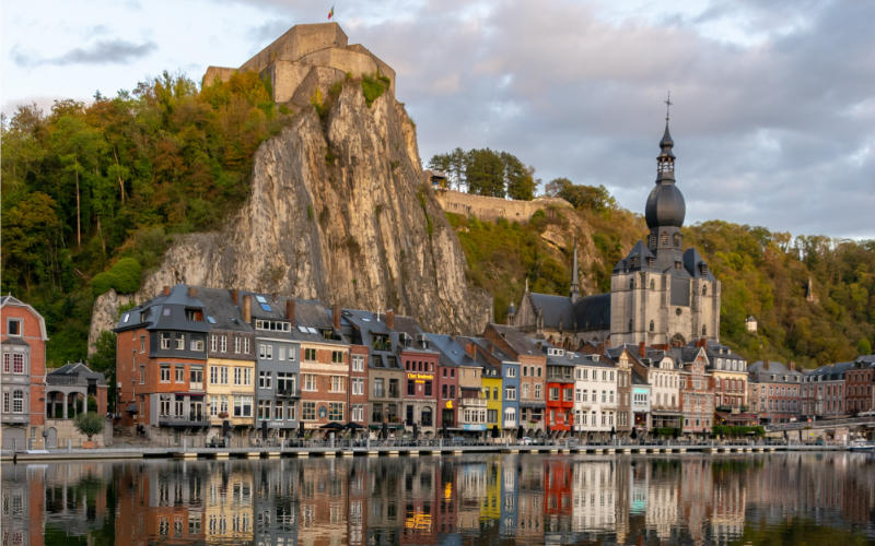 Dinant, Belgien, Wallonien – © Foto von Thomas Bormans auf Unsplash